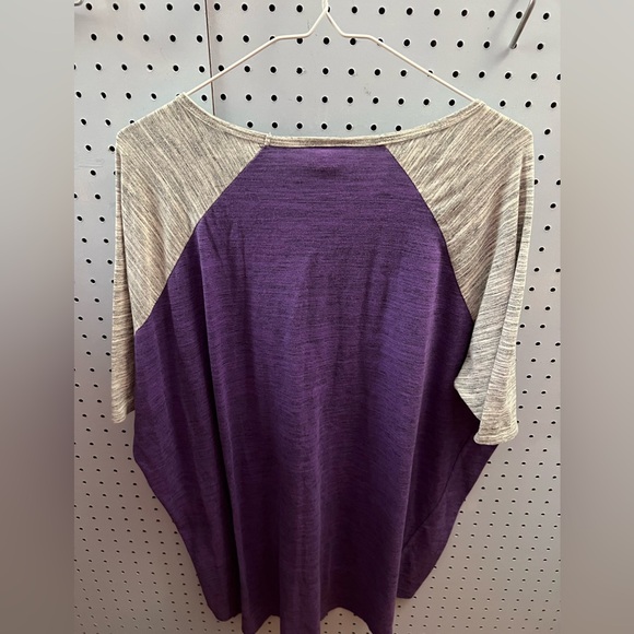 Lularoe top size medium - Picture 4 of 4